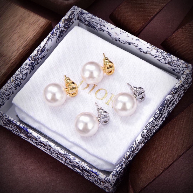ch**an D*or earrings